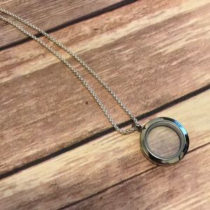 Origami owl necklace and locket set